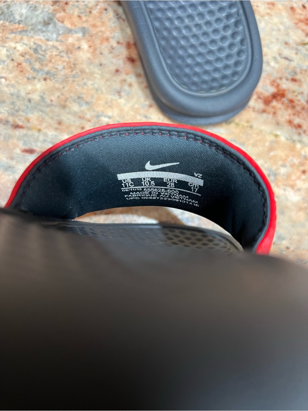 Nike Kids Red and Black Slide Sandals with Logo Strap - Picture 5 of 6